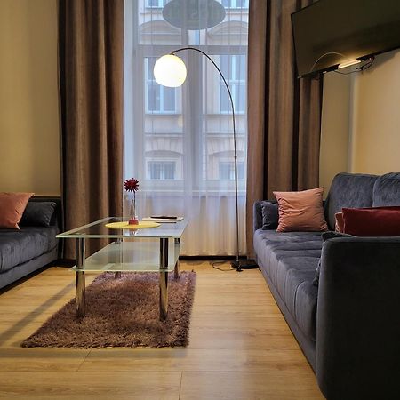 Amber Apartament 10 Cracovie Extérieur photo