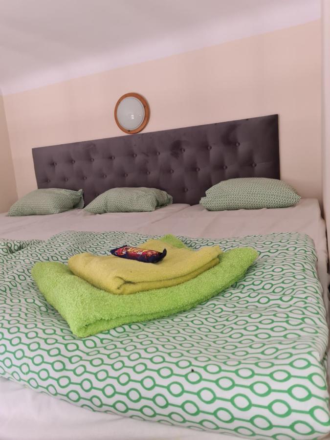 Amber Apartament 10 Cracovie Extérieur photo